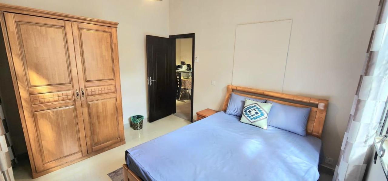 Number 5, Pebble Bay Appartments Grand Baie Bagian luar foto